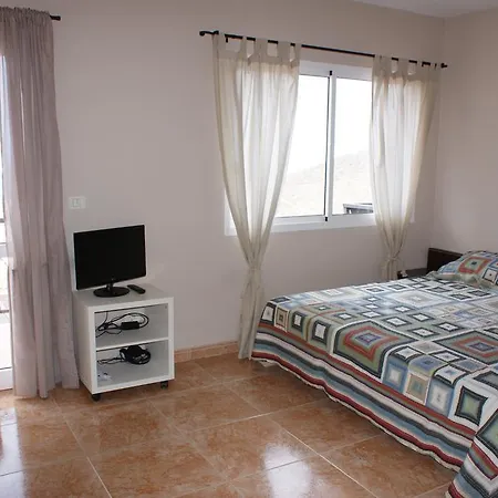 Townhouse Roque Del Conde *